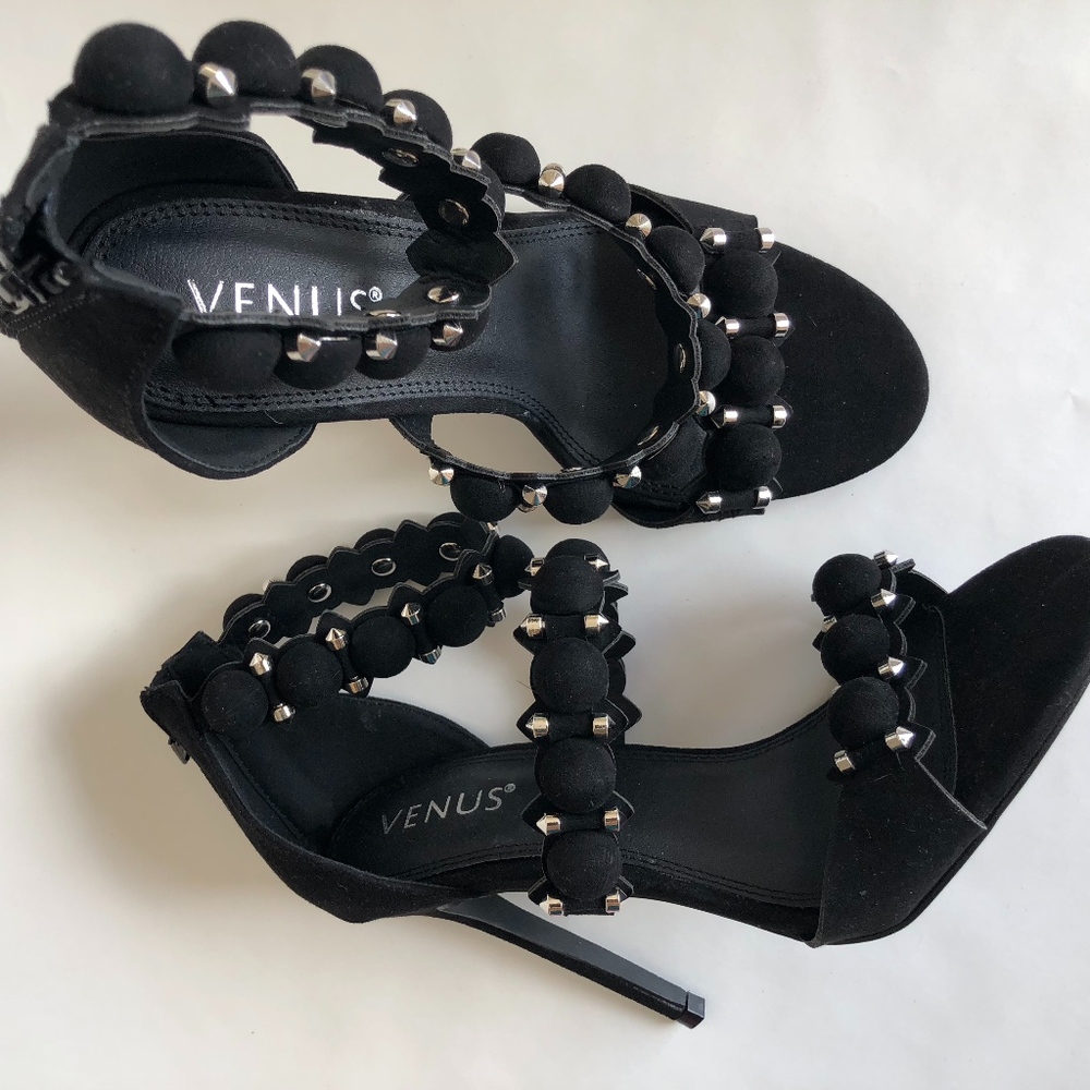 VENUS Black Suede Strappy Studded High Heel NWOT - Picture 6 of 7
